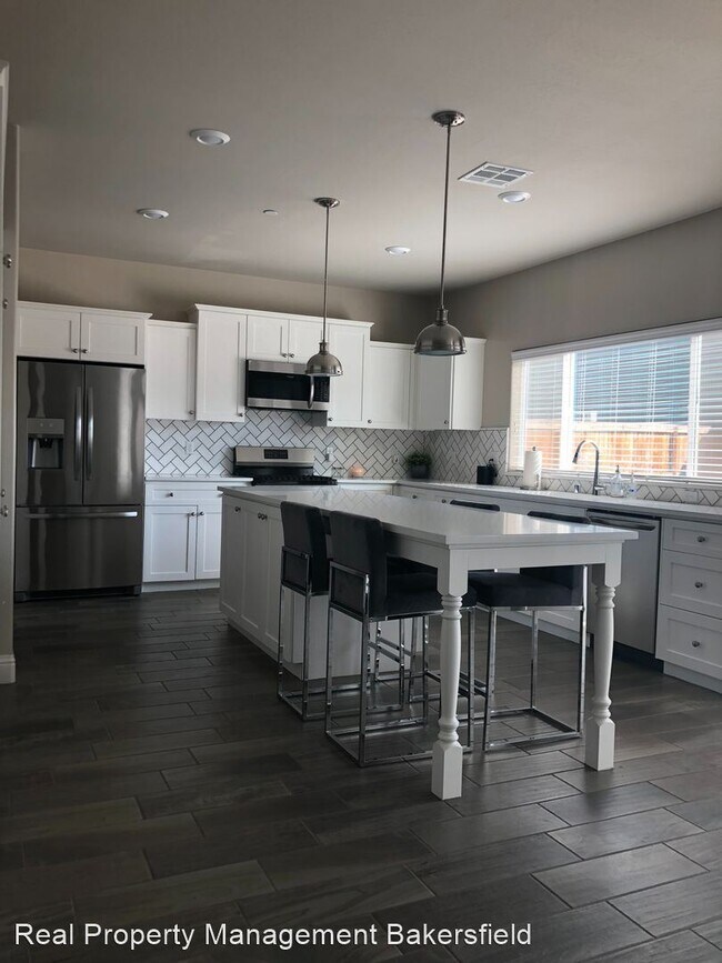 Foto del edificio - 4 br, 2 bath House - 9009 Village Oaks Way