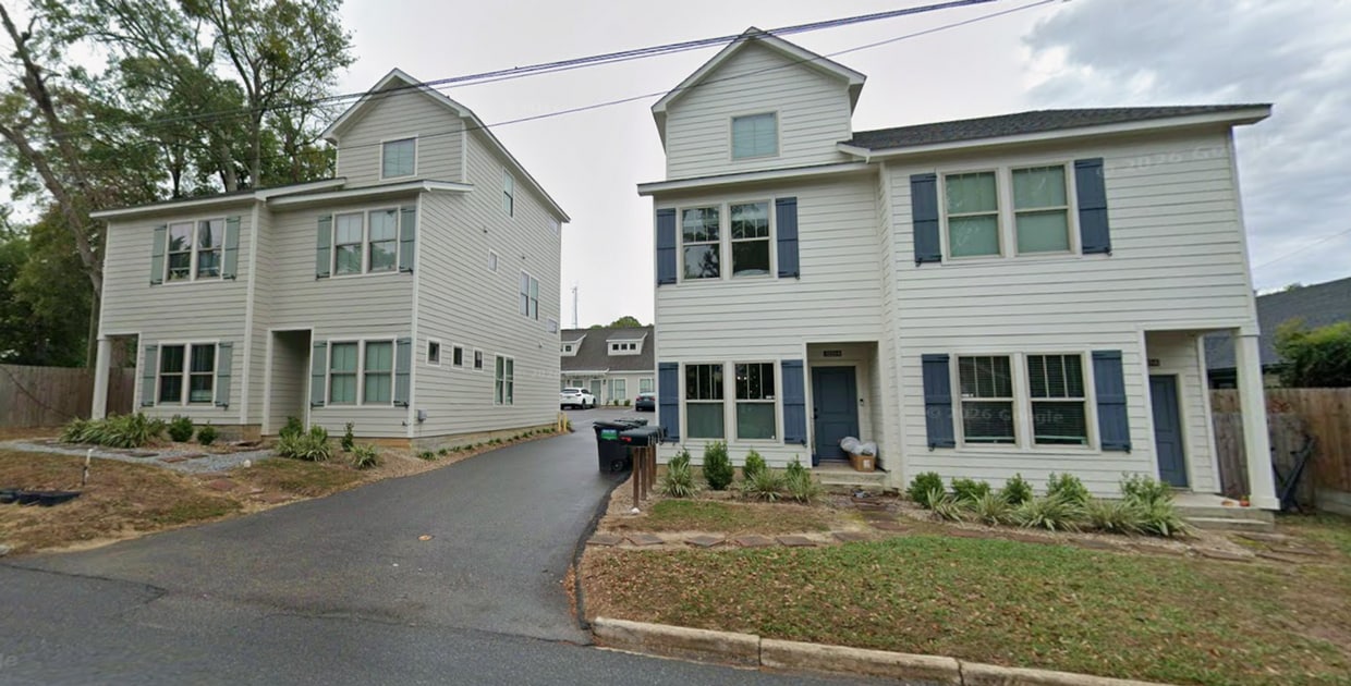 Photo - 1325 N. Bronough