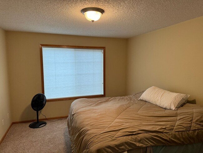 Foto del edificio - Great Location *2Bed*1.5Bath Townhouse - O...