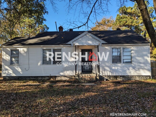 Building Photo - 2961 Kingston - Renovated Single-Family ho...