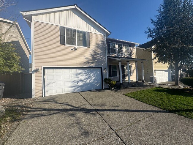 Building Photo - **NEW LISTING PRICE** Charming 3-Bedroom, 2.5- Bath Home with New Roof, Modern Updates & Spacious...