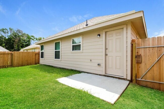 Building Photo - 2514 Coho Dr