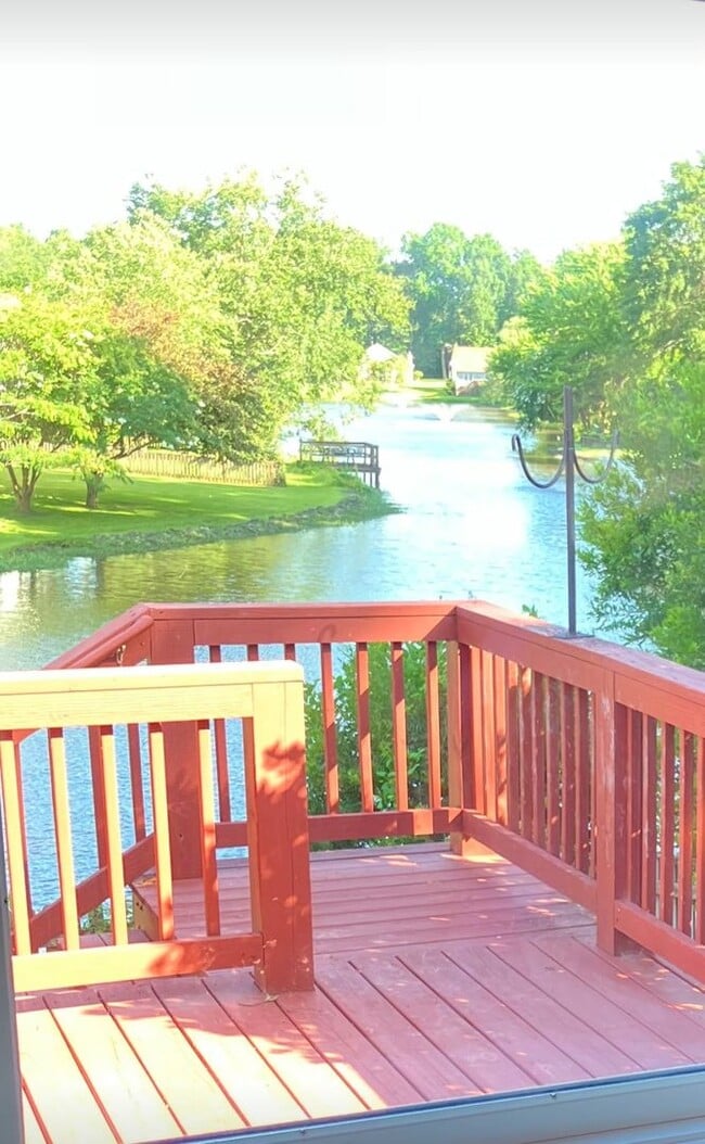 Building Photo - 125 Canebrake Dr