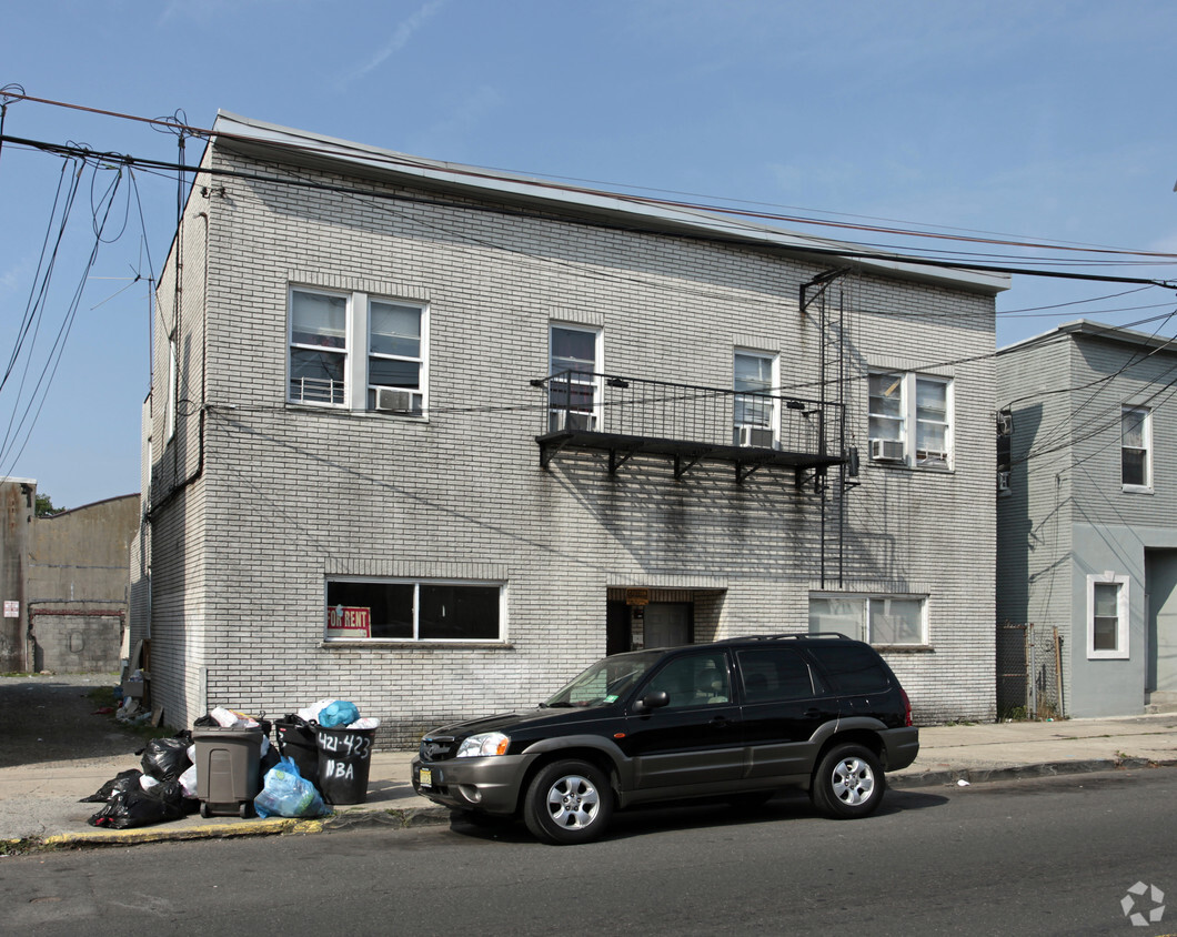 Foto del edificio - 425 New Brunswick Ave