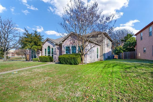 Building Photo - 2808 Pinnacle Dr
