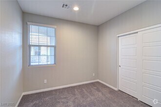 Building Photo - 617 Chromatic Chord Ct