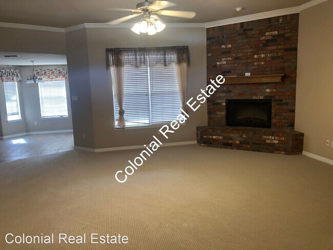 Building Photo - 3 br, 2 bath House - 2305 Marvin Hass