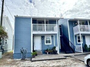 Building Photo - 2509 W 10th St