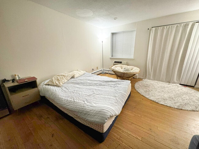 Photo - 1039 Commonwealth Ave Townhome