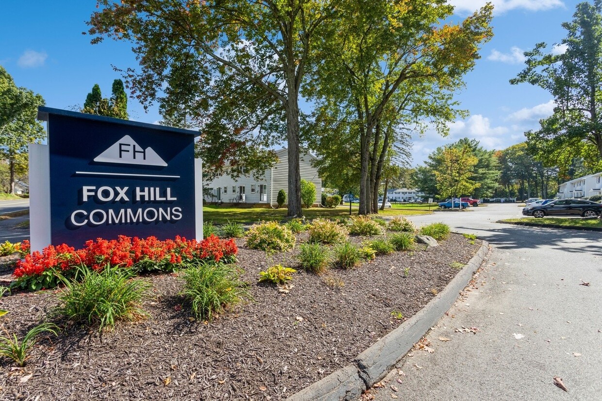 Foto principal - Fox Hill Commons