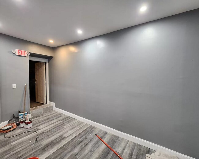 Building Photo - 269 Sherman Ave