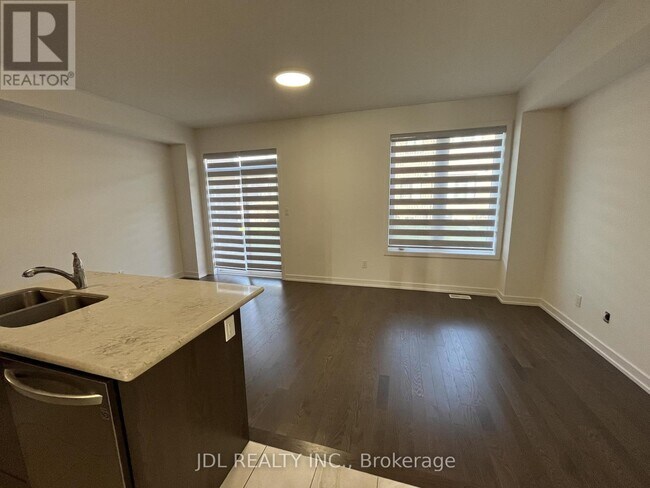 Building Photo - 111 Hilts Dr