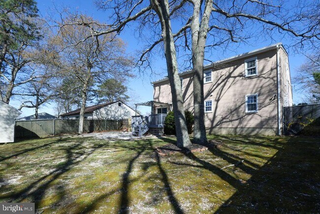 Foto del edificio - 117 Seaspray Rd