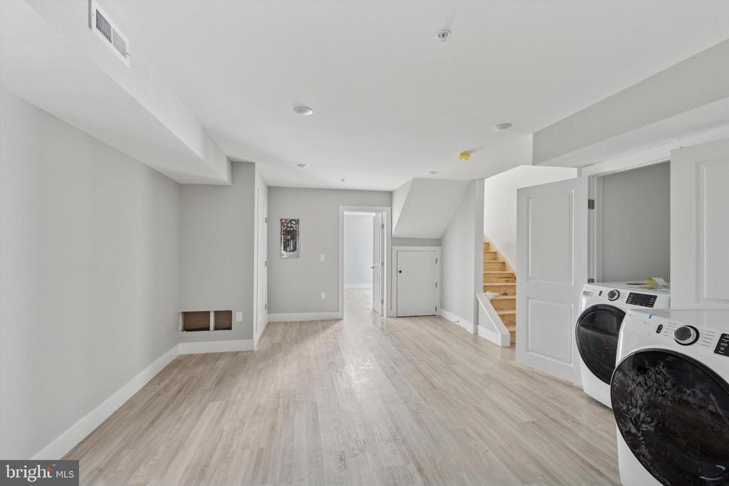 Foto principal - 2401 N 2nd St