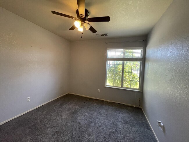 Building Photo - 13295 Aura Ln
