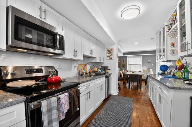 Foto del edificio - 816 Geranium St NW