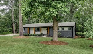 Building Photo - 131 Brookwood Dr SW