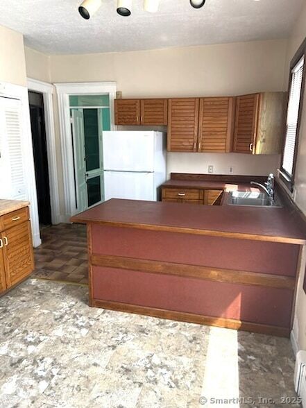 Foto del edificio - 104 Howard Ave