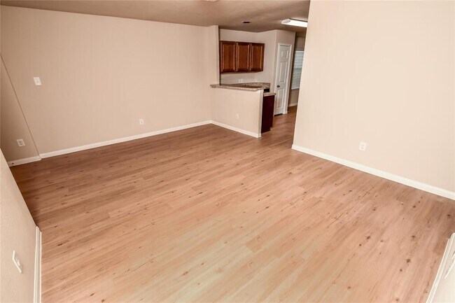 Building Photo - 21631 Silver Birch Dr