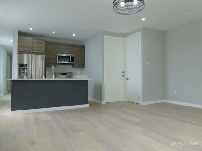 Foto del edificio - 1545 Clement St