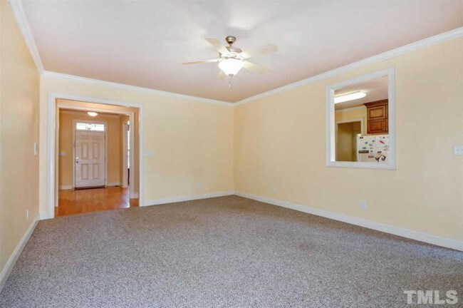 Building Photo - 196 Valleycruise Cir