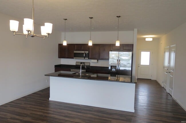 Foto del edificio - 6471 Wallingford St