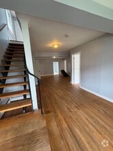 Building Photo - 119 7th Ave