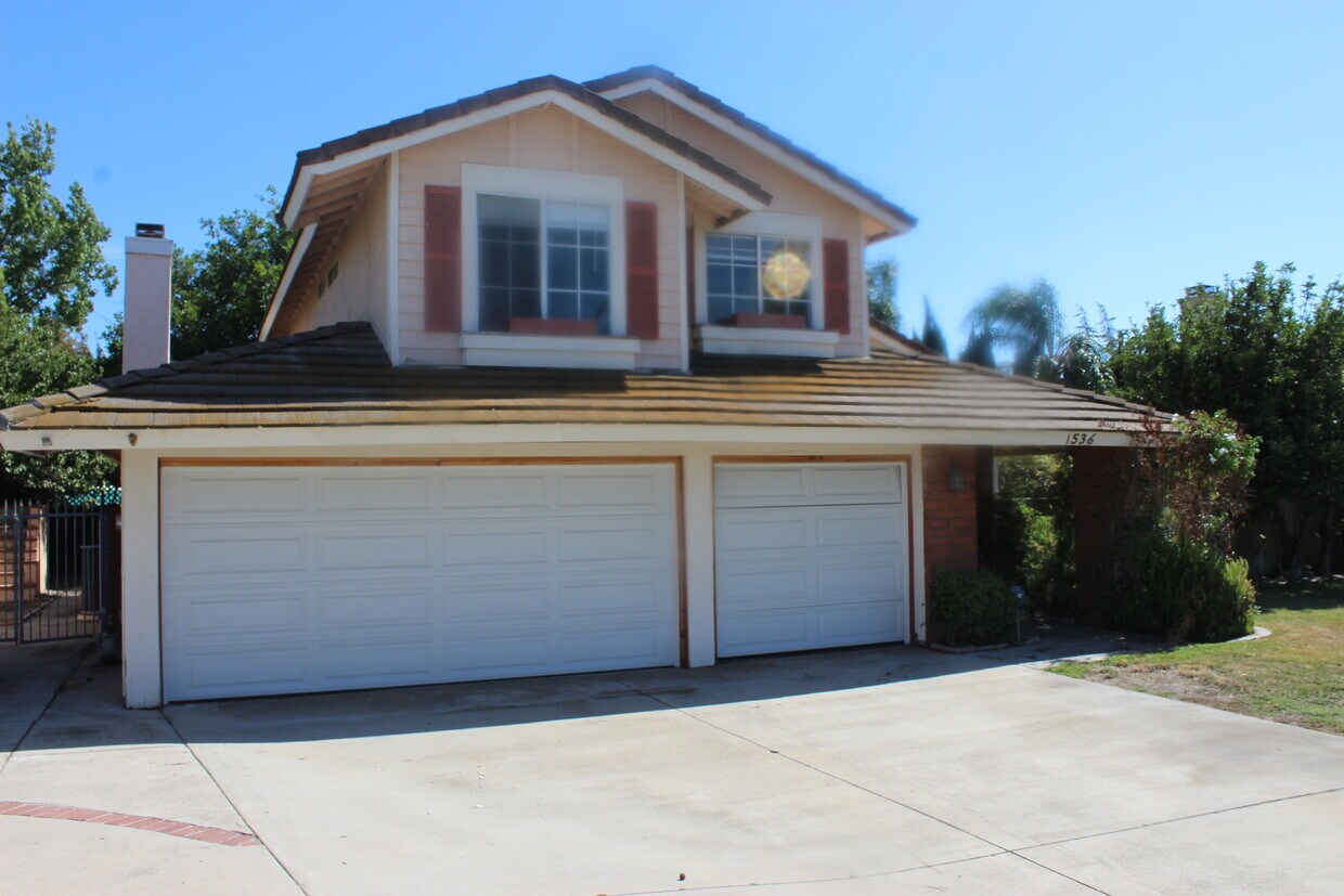 1536 Tonia Ct, Riverside, CA 92506 House for Rent in Riverside, CA