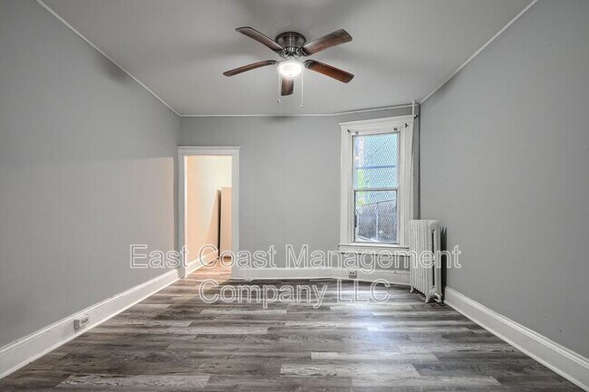 Foto del edificio - 2419 McCulloh St