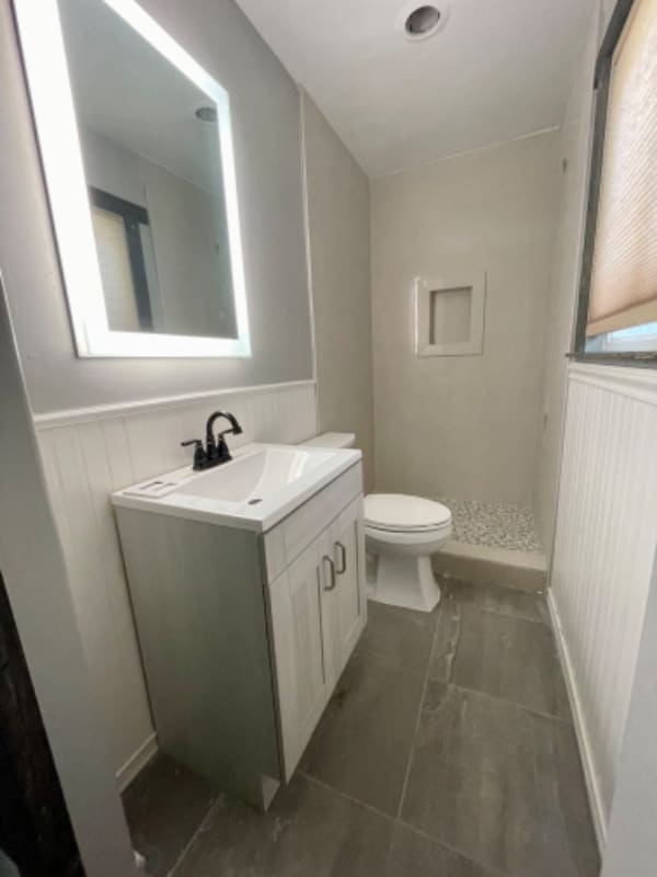 Foto del edificio - 307 N Mission Rd