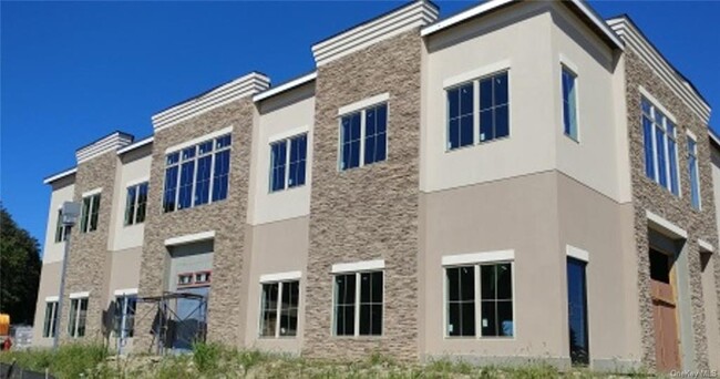Building Photo - 845 NY-52