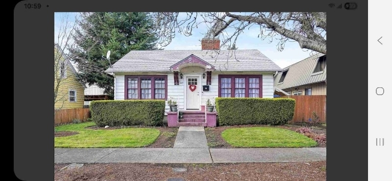 Primary Photo - 445 20th St SE