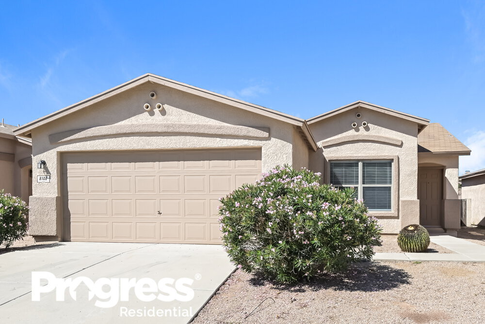 Foto principal - 8108 S Sunny Sky Pl
