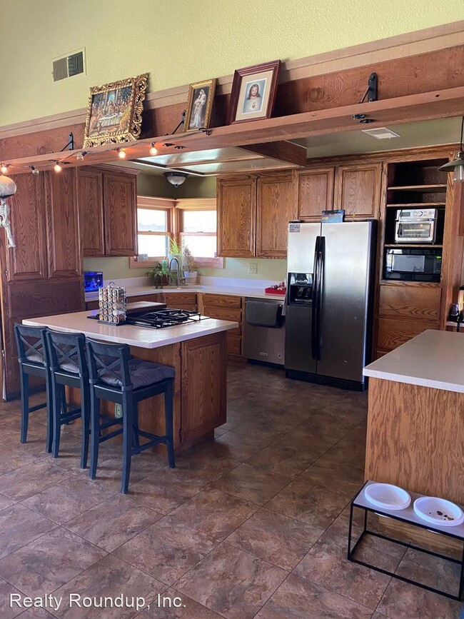 Building Photo - 3 br, 3 bath House - 12028 Arno Rd