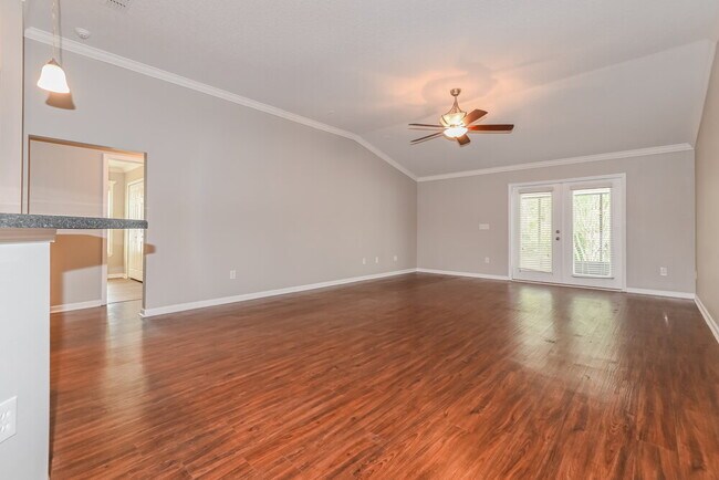 Building Photo - 146 E Teague Bay Dr