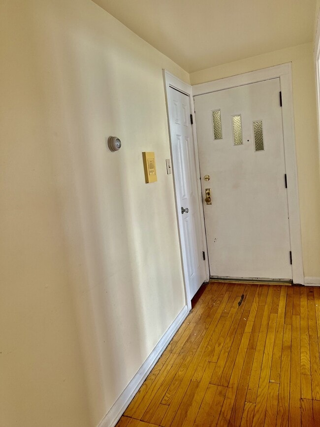 Foto del edificio - 5026 W Carmen Ave
