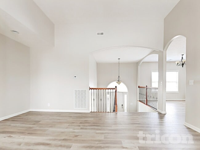 Building Photo - 2849 Brewster Drive