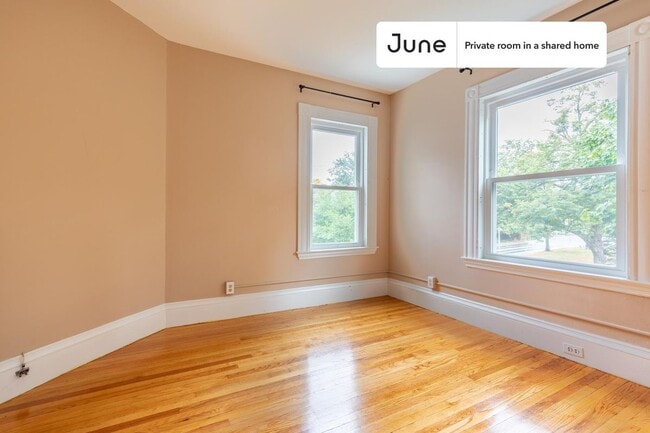 Photo - Room in Shared 6 bed/2 bath home