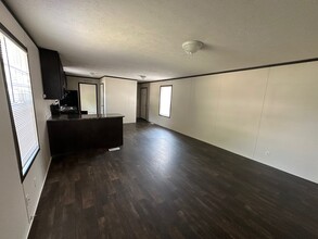 Building Photo - 403 Steven A Ln