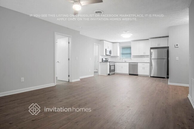 Foto del edificio - 210 Meadowbrook Dr