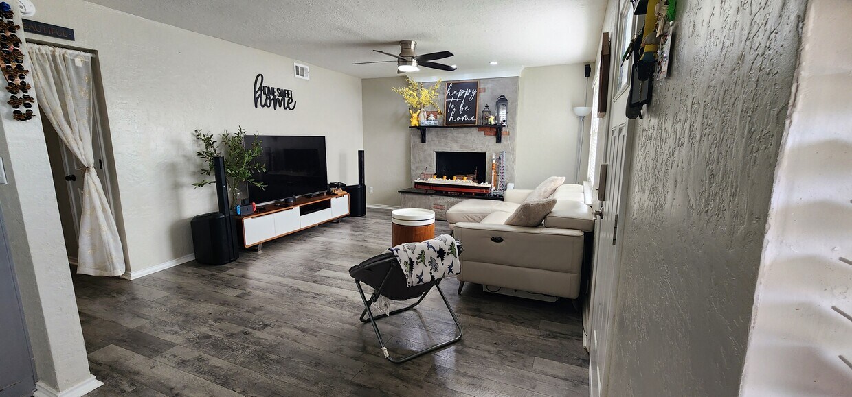Foto principal - 3 NW 58th St