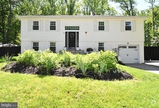 Building Photo - 12013 Skipjack Ct