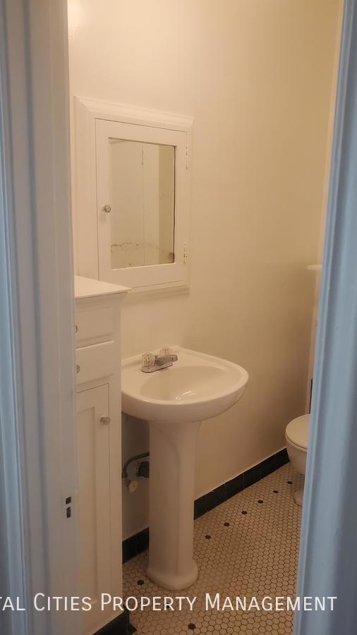 Foto del edificio - 5920 E Naples Plaza