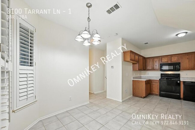 Building Photo - 3100 Tarrant Ln