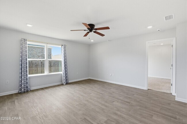 Foto del edificio - 4753 Firefly Ln