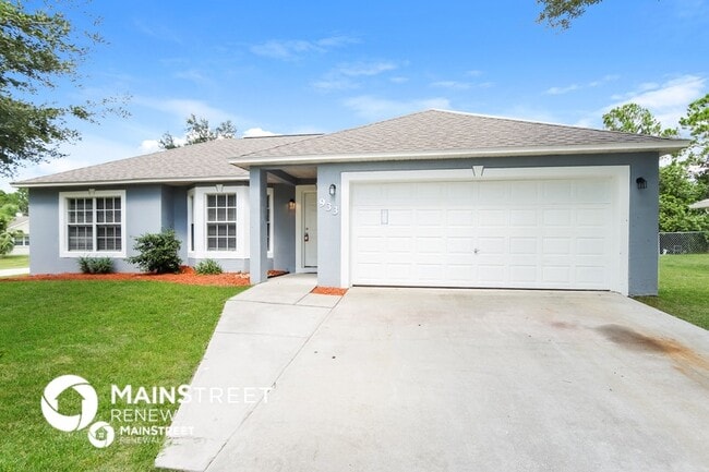 Building Photo - 933 Carver Rd SE