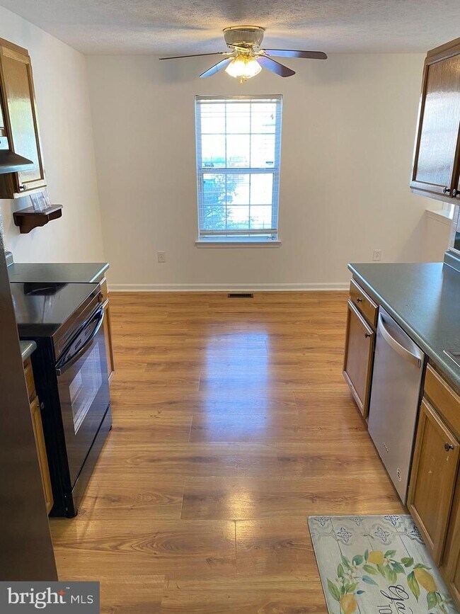 517 Kingdom Ct, Odenton, MD 21113 Townhome Rentals in Odenton MD