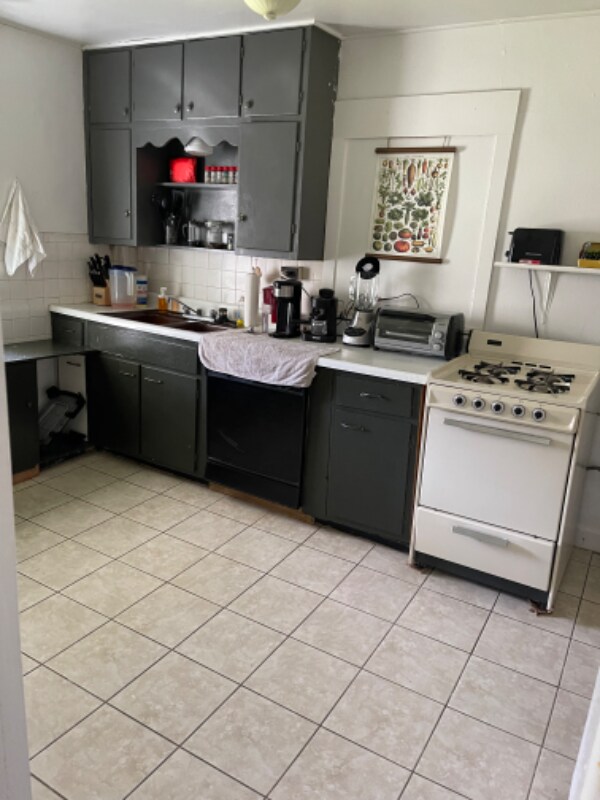 Foto del edificio - 211 E 15th St