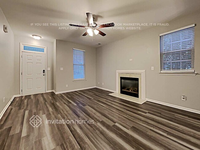 Building Photo - 161 Sweetmartha Dr