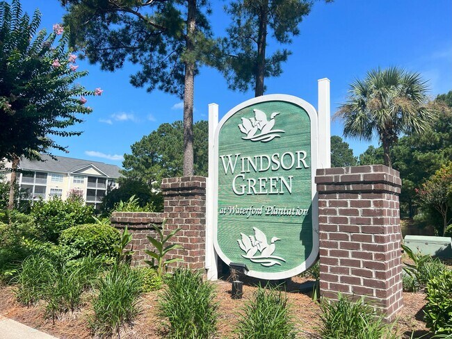 Building Photo - 3 BEDROOM, 1ST FLOOR CONDO IN CAROLINA FOR...